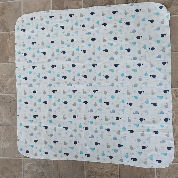 Set of 2 newborn blankets/towels. - Picture 5 of 6